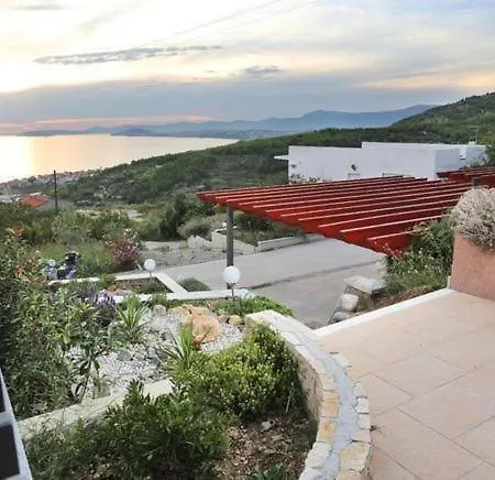 Strandnahe Mit Terrasse